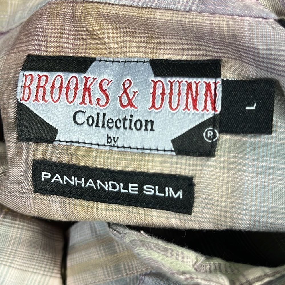 Brooks and Dunn collection western long sleeve Large pearl snap buttons plum - Picture 6 of 7